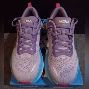 Hoka Bondi 8
